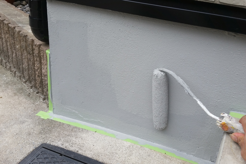 屋根塗装(遮熱)と外壁塗装(2階外壁塗潰し、1階外壁クリア塗装)