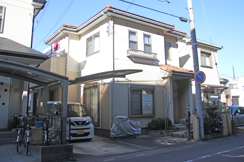 外壁／多彩模様塗装、バルコニー／防水トップコート