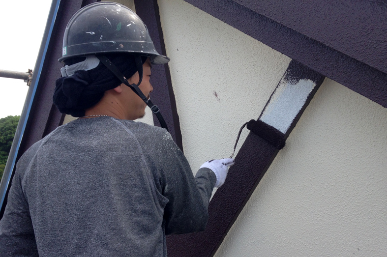 高遮熱屋根塗装、外壁塗装、ベランダ防水トップコート