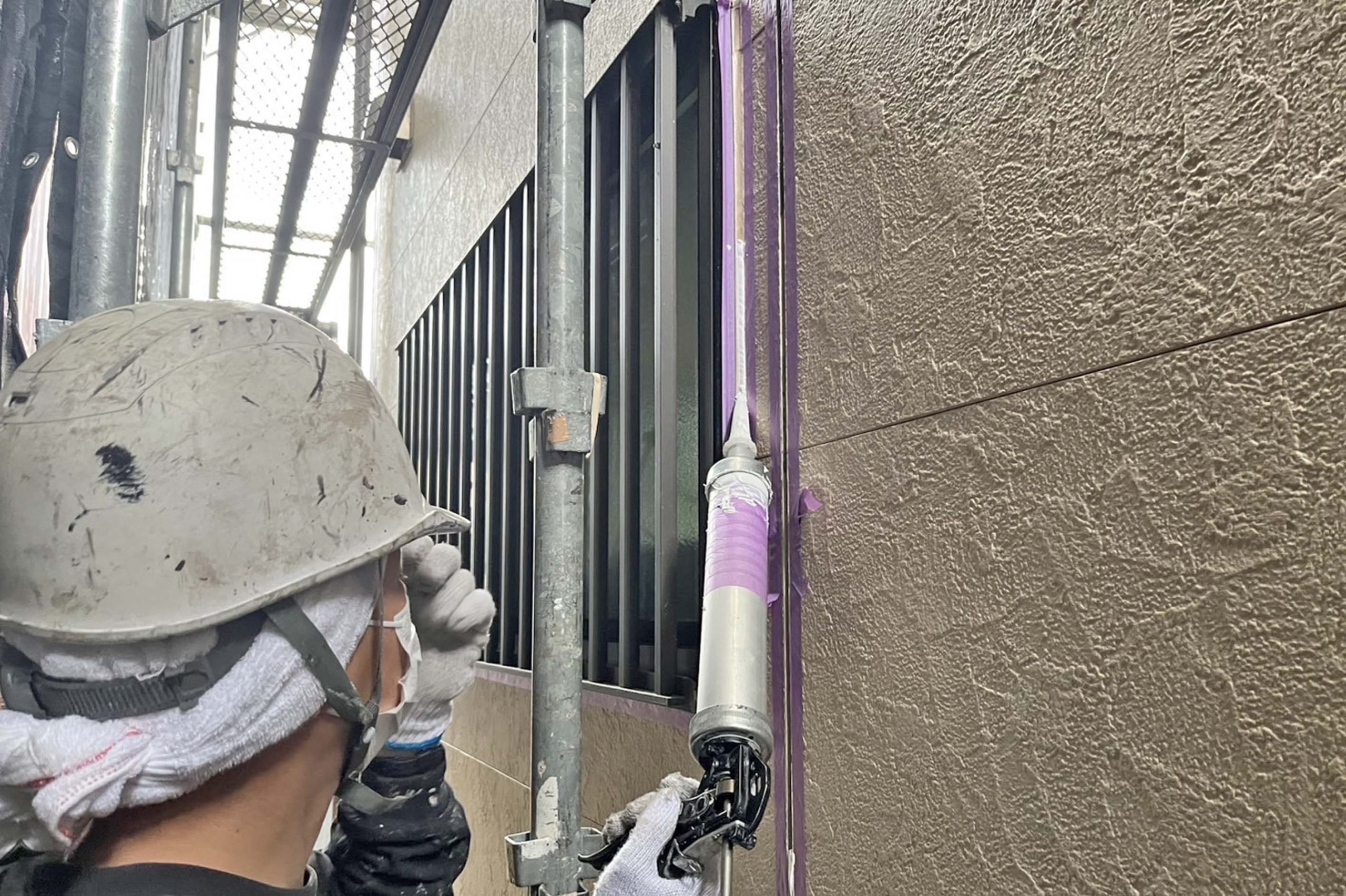 上尾市でペリアートによる多彩色模様の外壁塗装