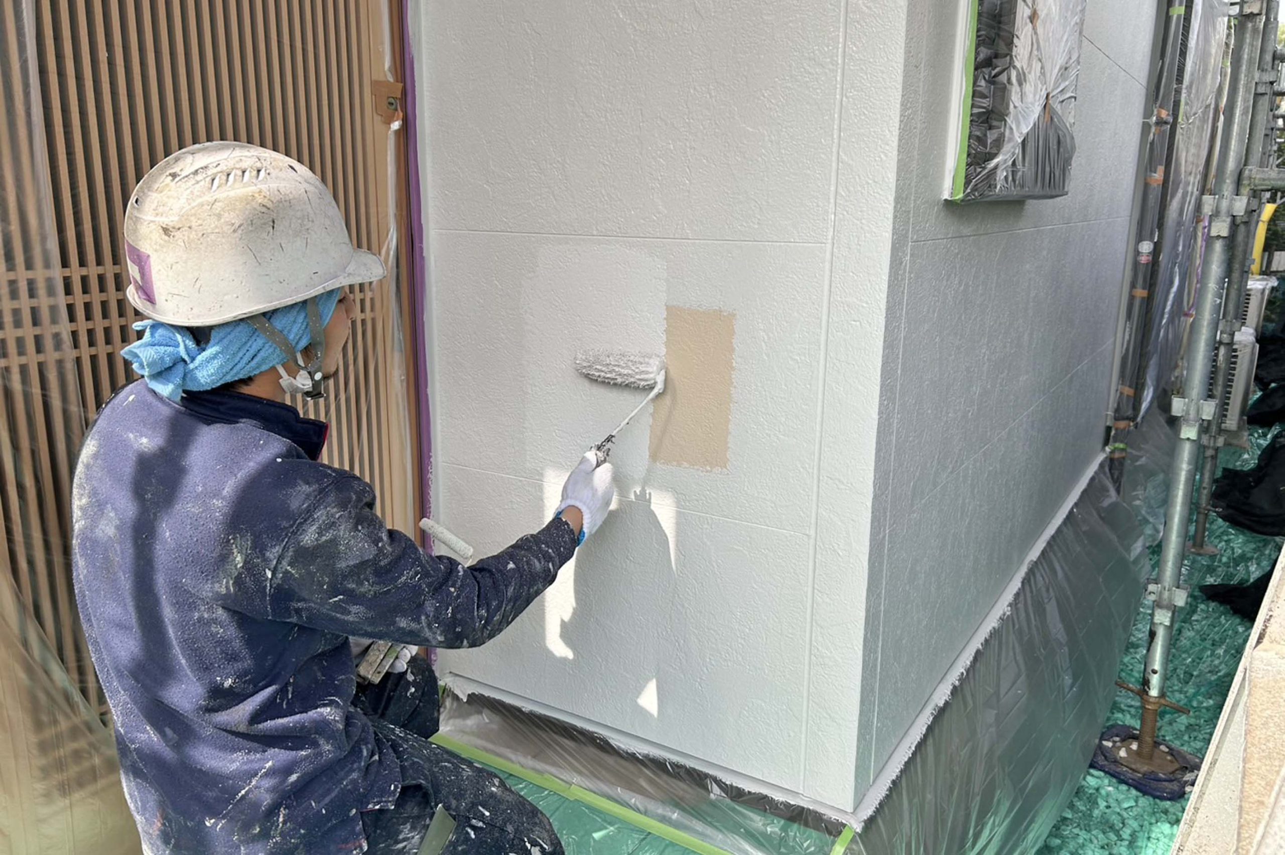 上尾市でペリアートによる多彩色模様の外壁塗装