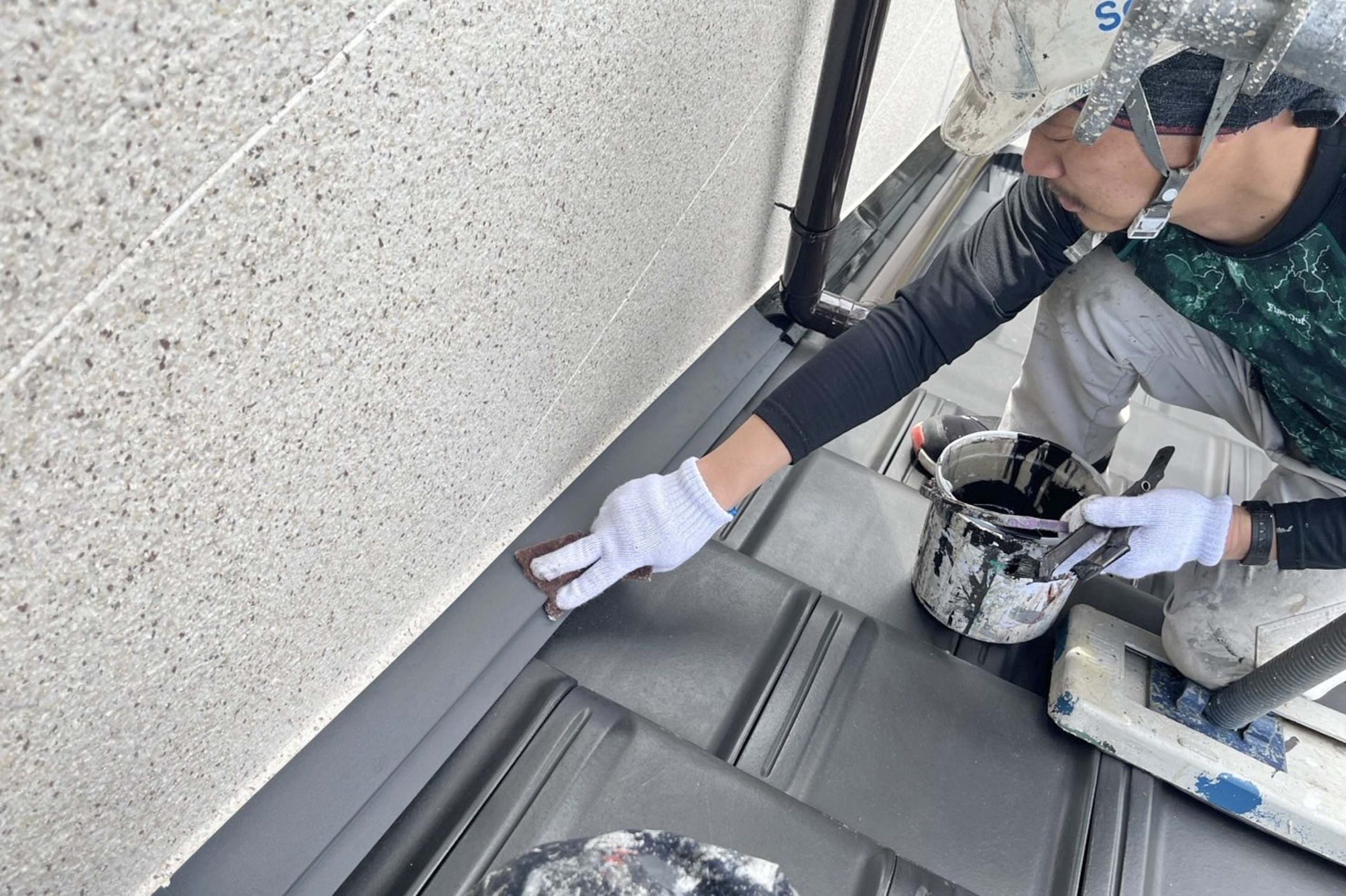 上尾市でペリアートによる多彩色模様の外壁塗装