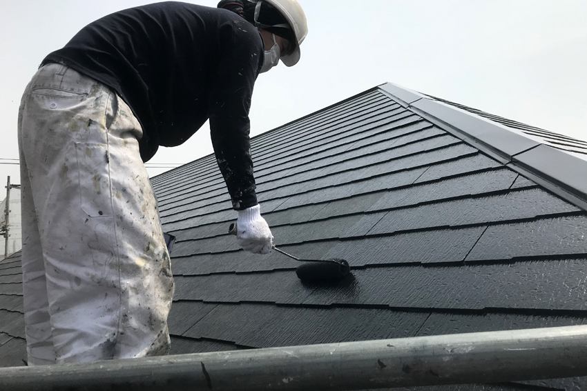 屋根遮熱塗装、ツートンカラーに外壁塗装、コーキング打替