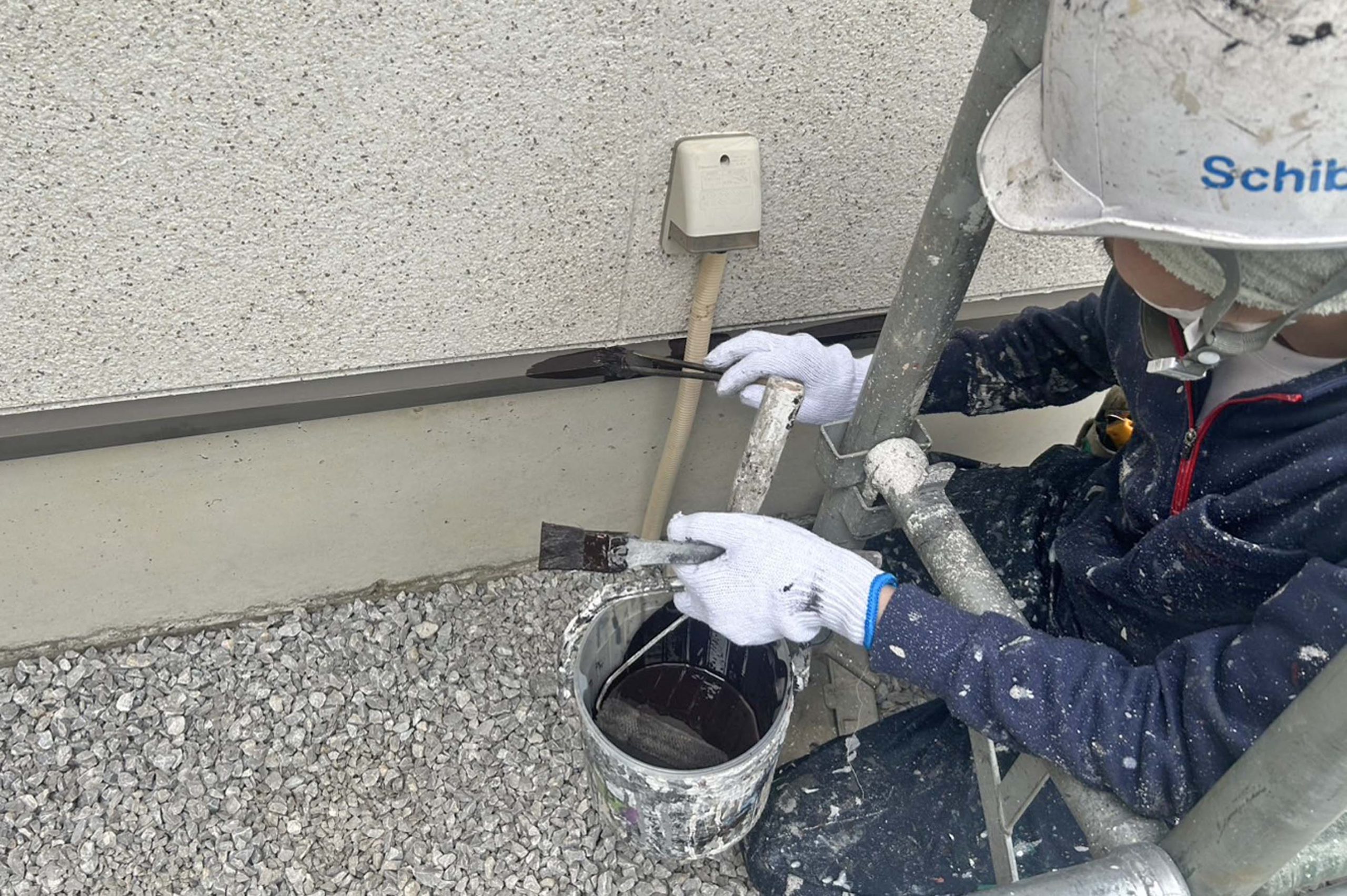 上尾市でペリアートによる多彩色模様の外壁塗装