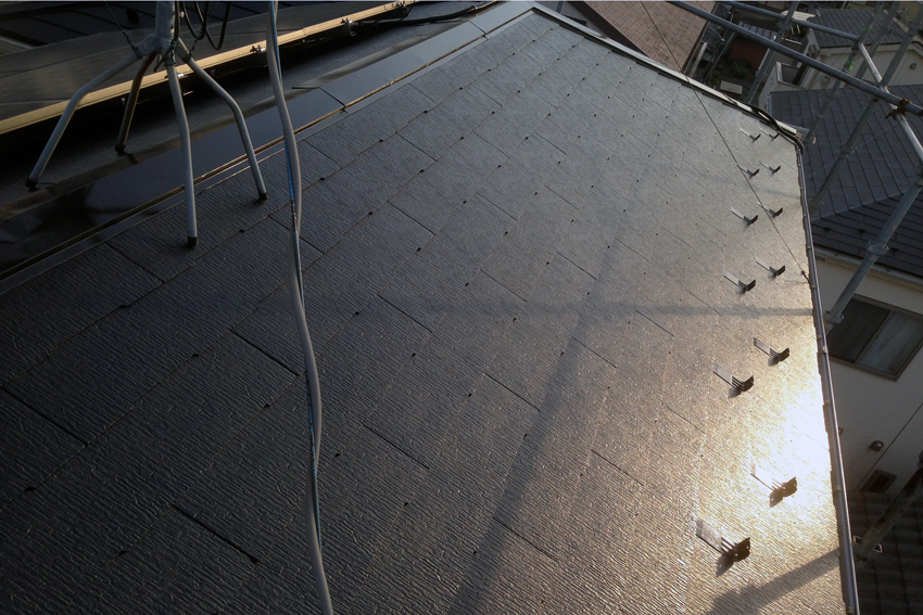 屋根塗装、外壁塗装(ツートンカラー)、コーキング打替、ベランダ床トップコート