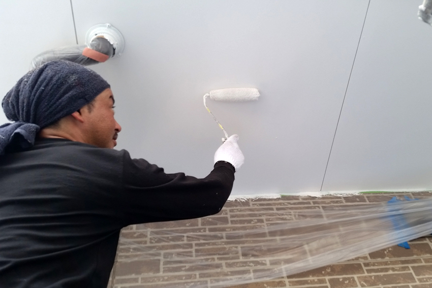 屋根遮熱塗装、外壁塗潰&クリア塗装、コーキング打替、ベランダ防水トップコート