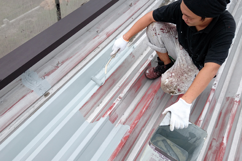 アパート／折板屋根塗装、外壁塗装、ベランダ防水、鉄骨補強と塗装