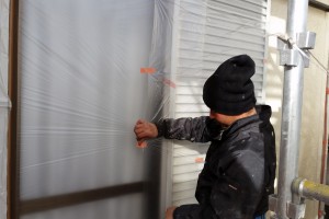 さいたま市浦和区のT様の外壁塗装と屋根塗装のための養生