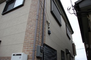 上尾市のT様邸の外壁塗装とコーキングの見積説明