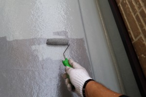 さいたま市浦和区、K様邸の外壁塗装で、ベランダ床防水トップコートが完了