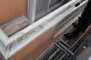 さいたま市大宮区、T様邸で外壁塗装と屋根塗装に伴う高圧洗浄