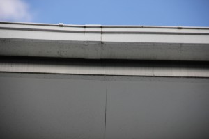 蓮田市のM様へABアパートの屋根塗装、外壁塗装の見積説明