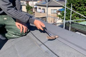 上尾市のO様邸で屋根塗装と屋根の補修