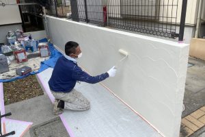 さいたま市北区、Ii様邸で外壁塗装の後のコーキング打替が完了