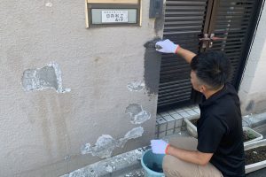 さいたま市緑区のHY様邸で屋根塗装や外壁塗装のための下準備