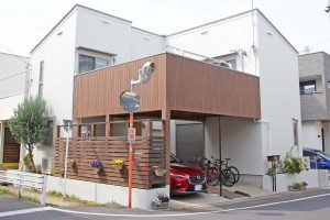 さいたま市北区、H様邸の屋根塗装と外壁塗装が完工 