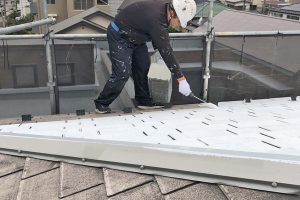 さいたま市北区、O様邸の屋根塗装や外壁塗装は順調