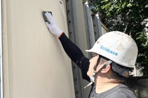 さいたま市浦和区、Cマンションで受水槽の遮光塗装が着工