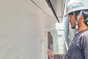さいたま市緑区、HO様邸で屋根と外壁塗装は順調に進捗中