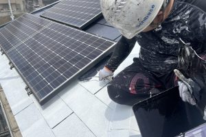 さいたま市見沼区、A様邸で外壁塗装は上塗が完了