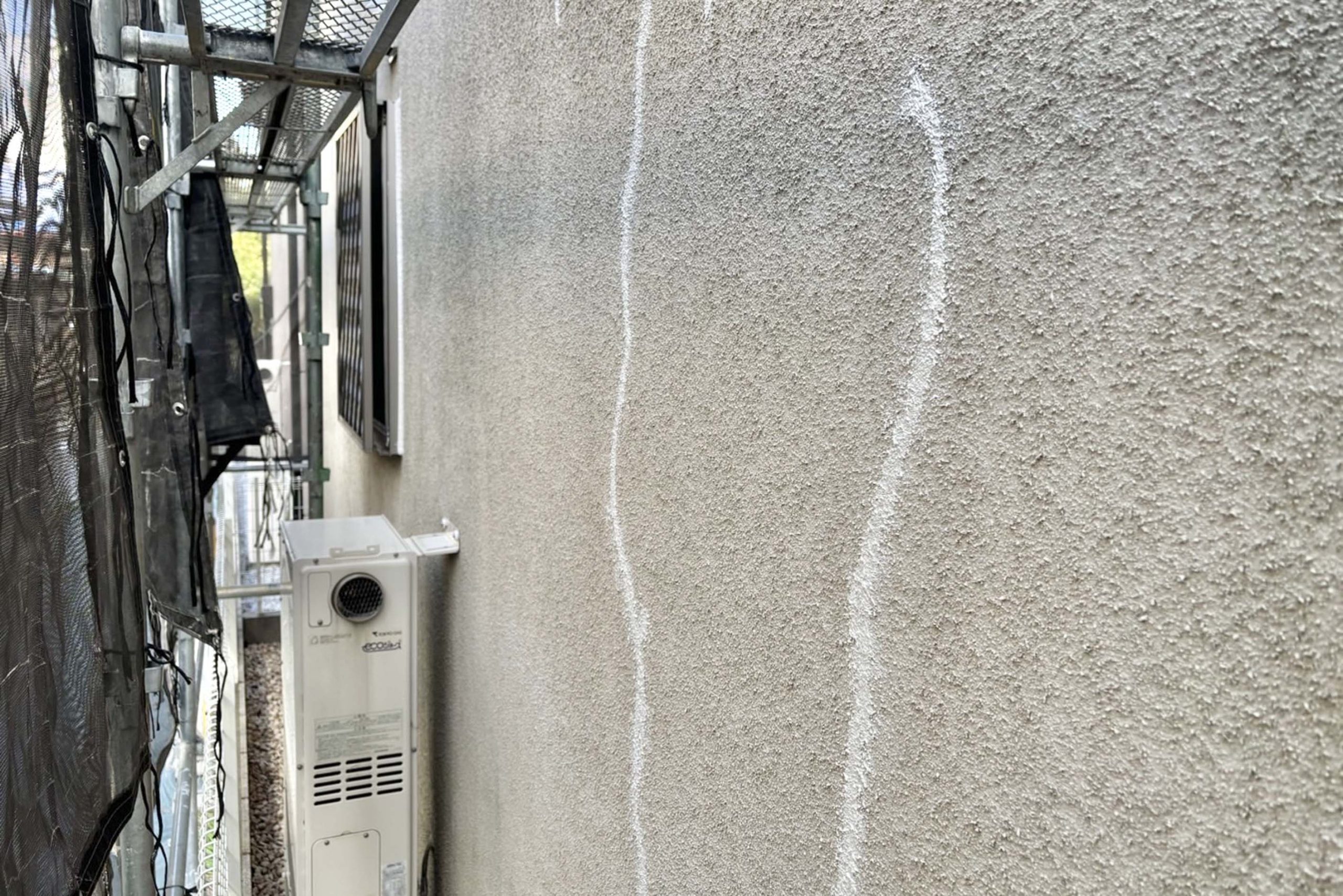 屋根のカバー工法と外壁塗装