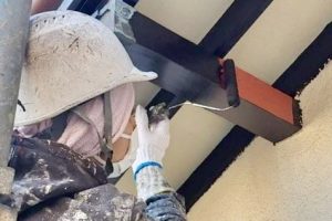 上尾市のM様邸で外壁塗装は下塗が完了